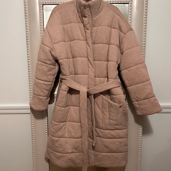 Lunya Restore Double Faced
Housecoat - Picture 3 of 10